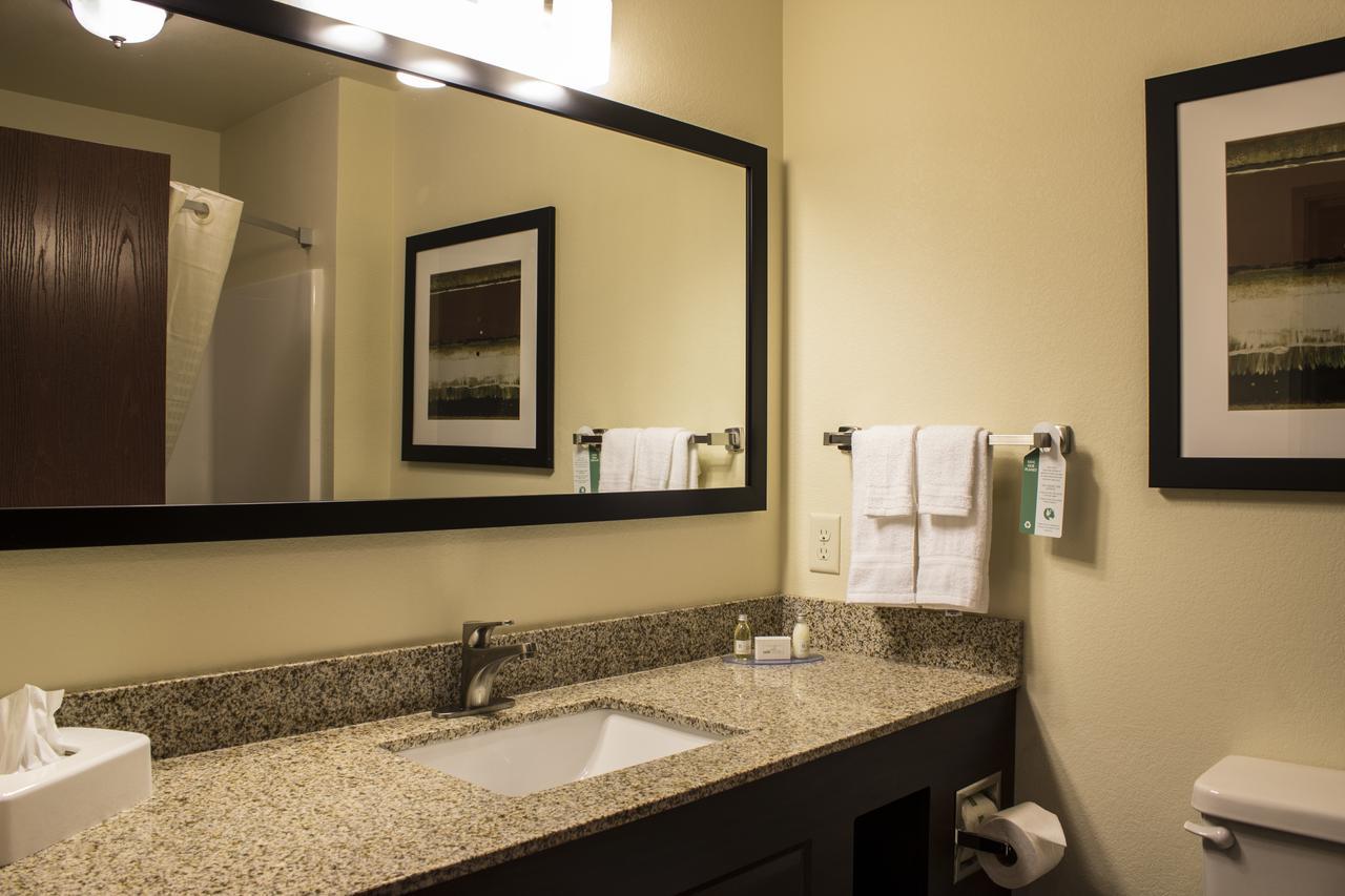 Cobblestone & - Hotel Stevens Point